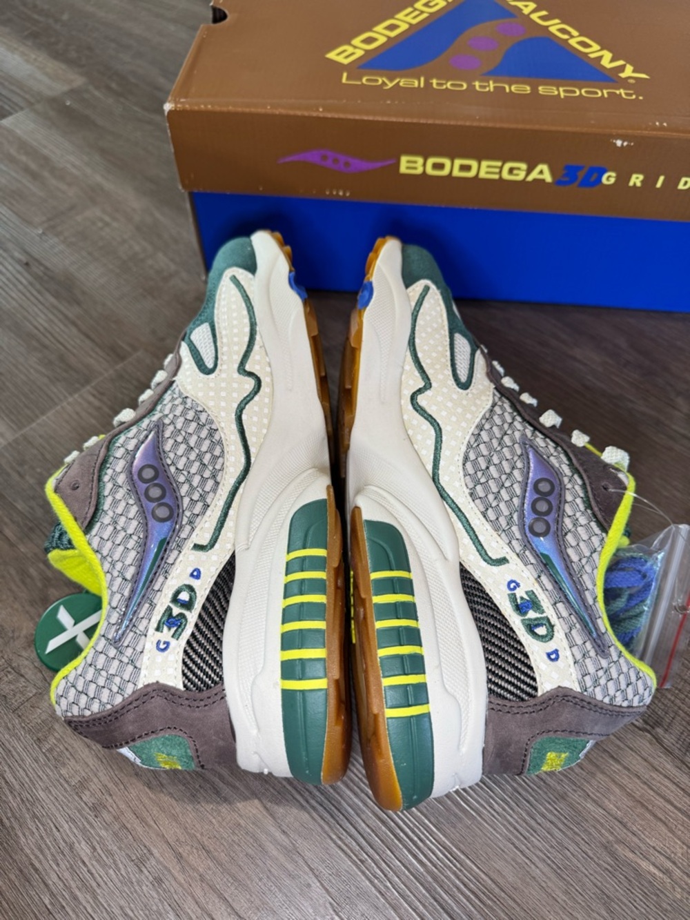 Saucony X Bodega 3D Grid Hurricane Cream Green Beige Sneakers - Picture 8 of 15